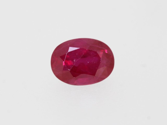 Rubis Ovale 7x5mm 1.02ct