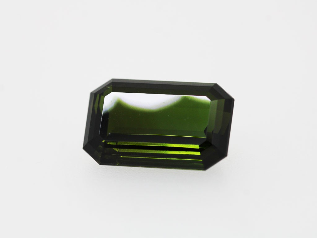 Tourmaline RPC 17.5x11mm 11.59cts