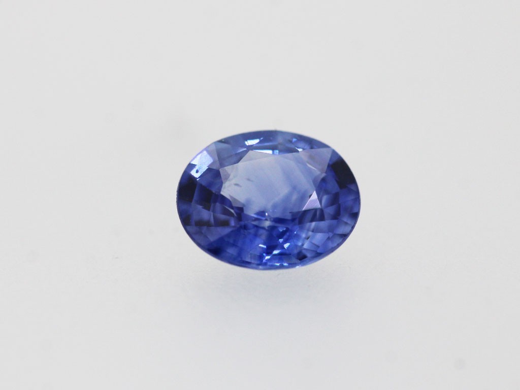 Saphir Ovale 8x6.15mm 1.5ct