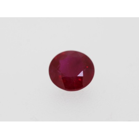 Rubis fin rond 5.5mm 0.77ct