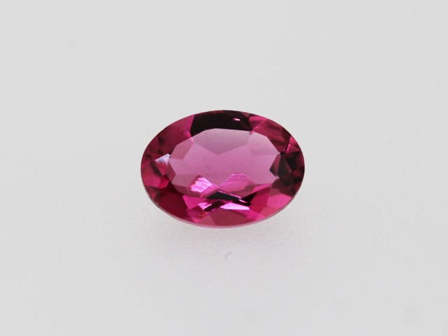 Tourmaline rose ovale 7x5mm