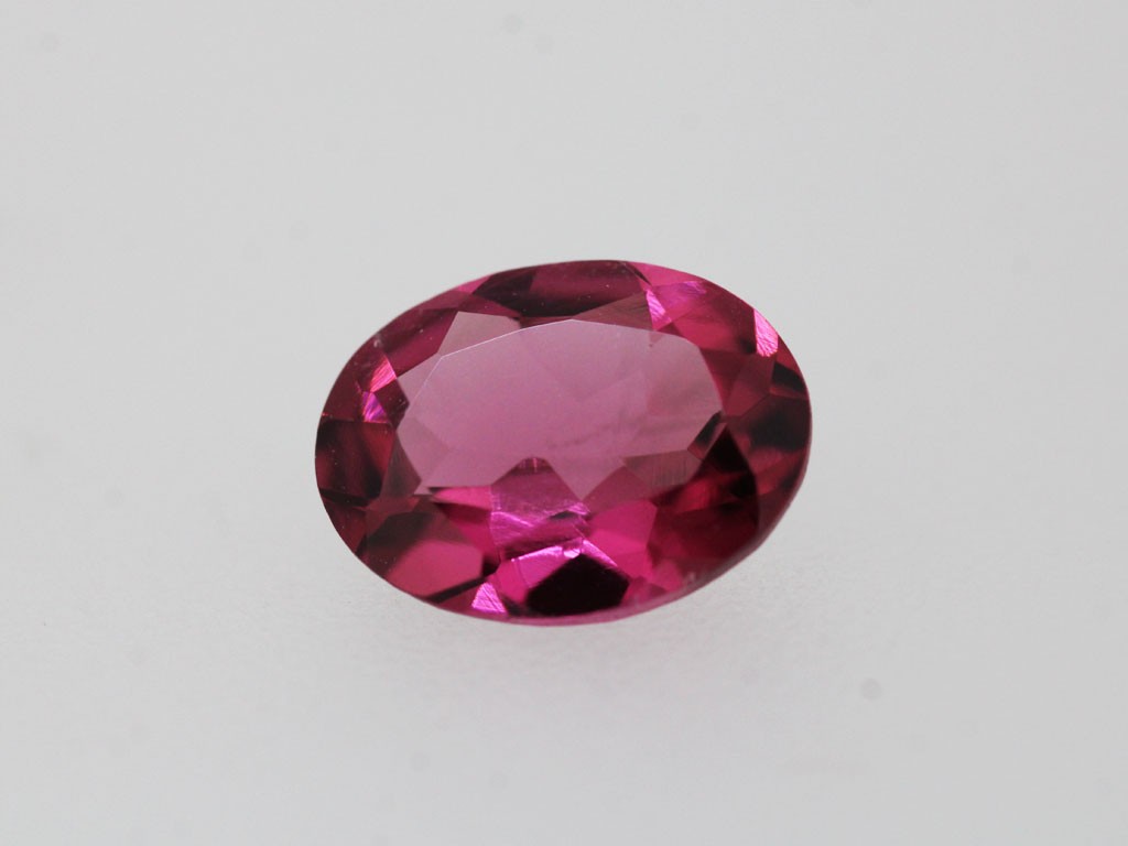 Tourmaline rose ovale 8x6mm