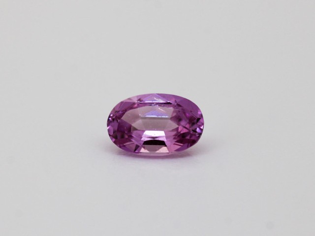 Saphir rose ovale 6x4mm 0.45ct