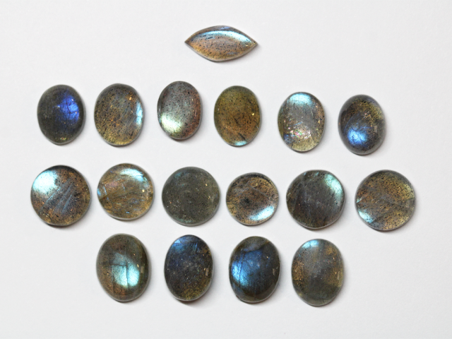 Labradorites Cabochon -...