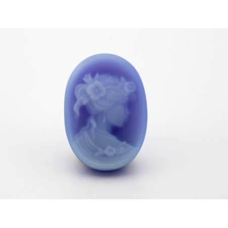 Camée agate bleue ovale 14x10mm 4cts
