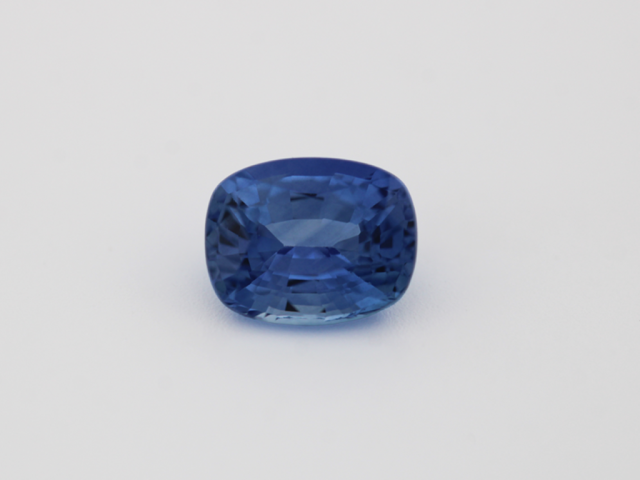 Saphir fin R.A 5x6mm 1ct