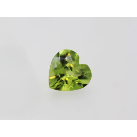 Péridot fin coeur 7mm 1.24ct