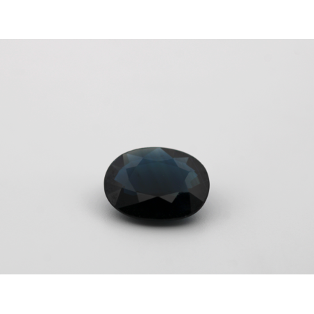 Saphir fin ovale 10x8mm 2.58cts