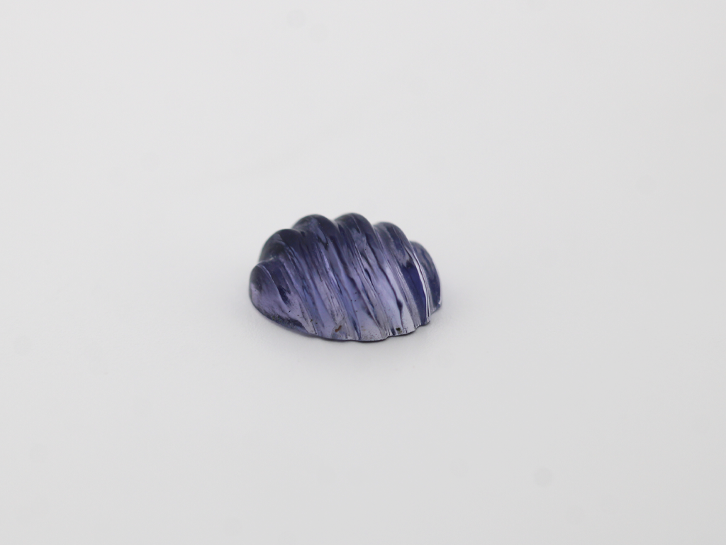 Cordierite ovale cabochon 9x7mm 1.60cts