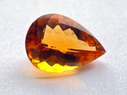 Citrine Poire briolette 21.2x15.3mm 15.31cts