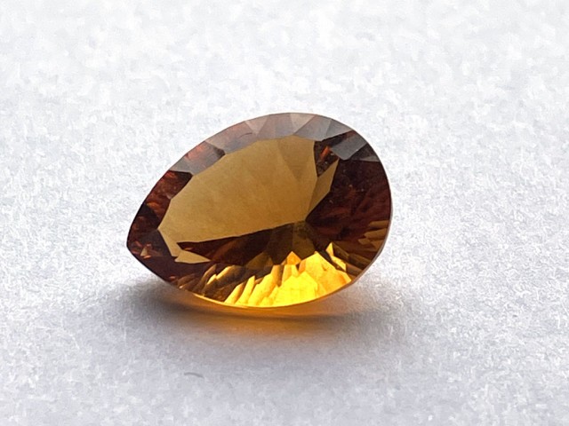 Citrine Poire 19x14mm 12.98cts