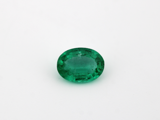 Emeraude fine Ovale 7x5mm...