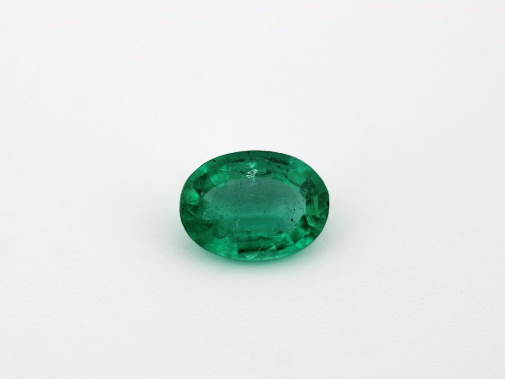 Emeraude fine Ovale 7x5mm 0.55cts