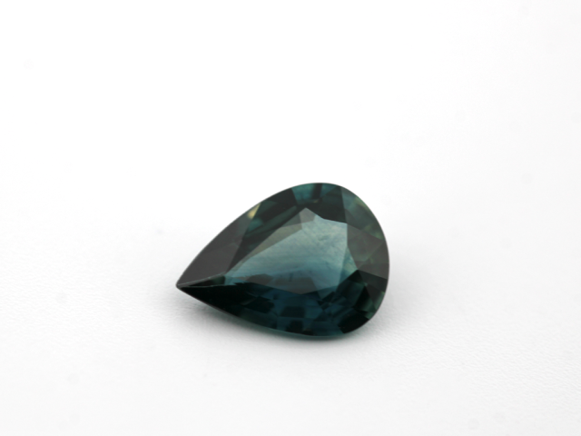 Saphir teal fin poire 8x6mm...