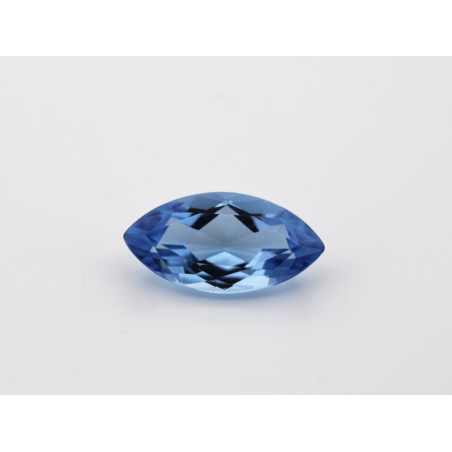 Beryl bleu traité navette 12x6mm 1.70cts