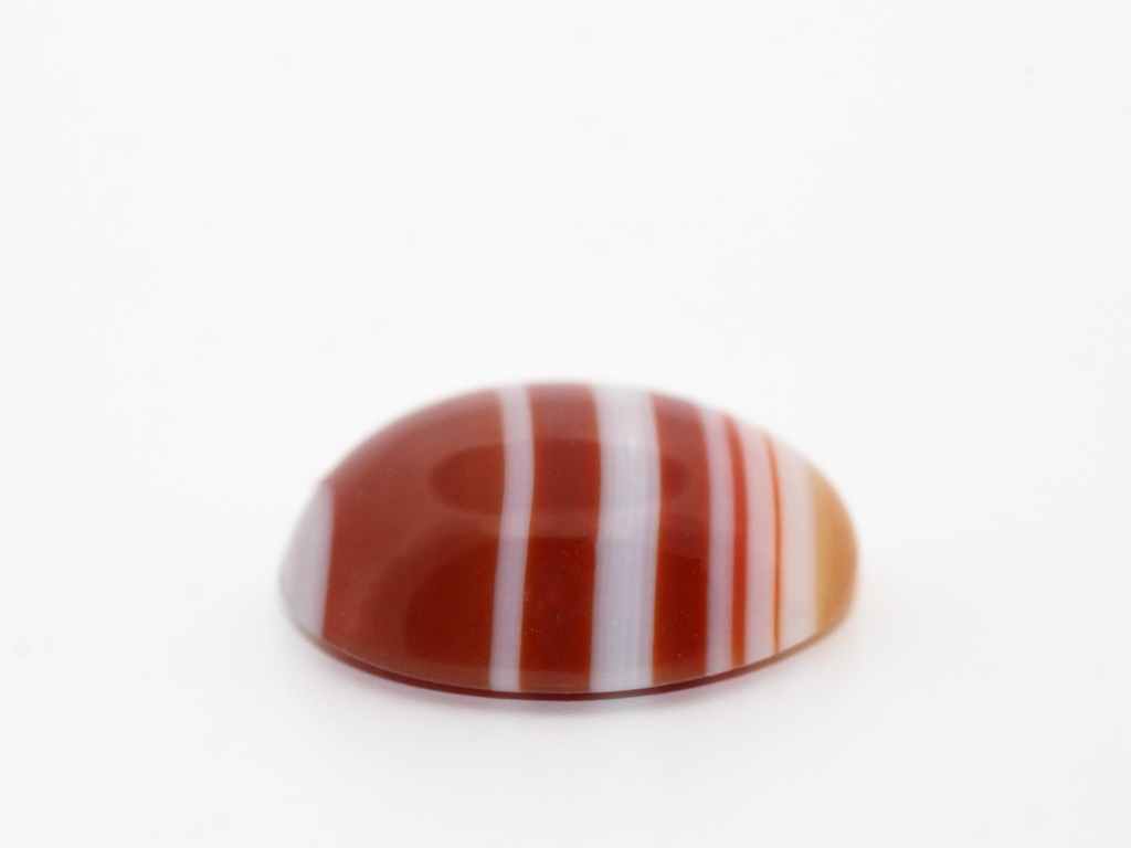 Agate rubanée cabochon ovale 15x13mm 7.38cts