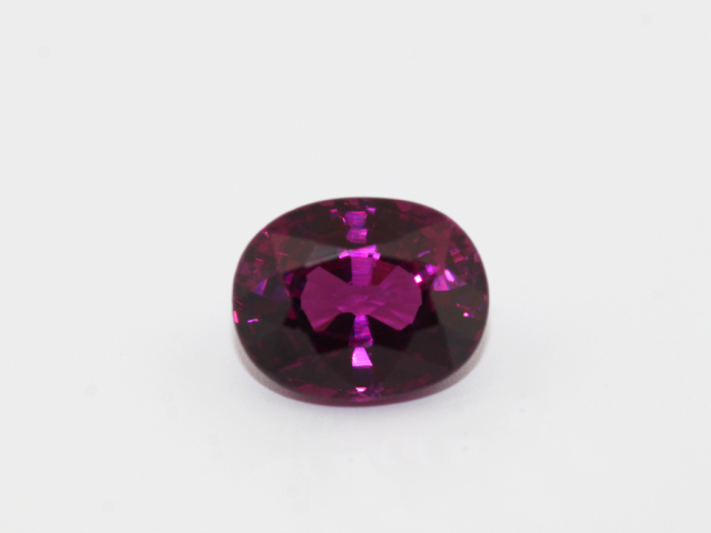 Grenat "purple" ovale...