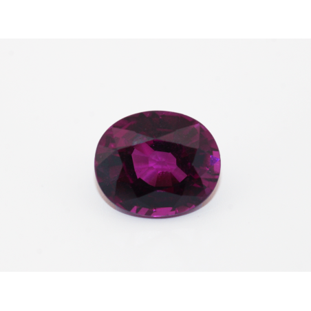Grenat "purple" ovale 9x7.5mm 2.45cts