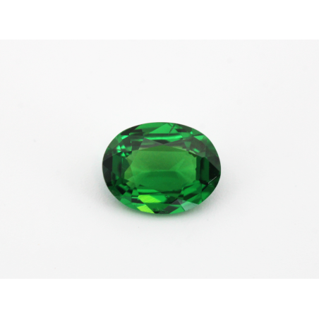 Tsavorite ovale 7.5x5.8mm 1.04cts