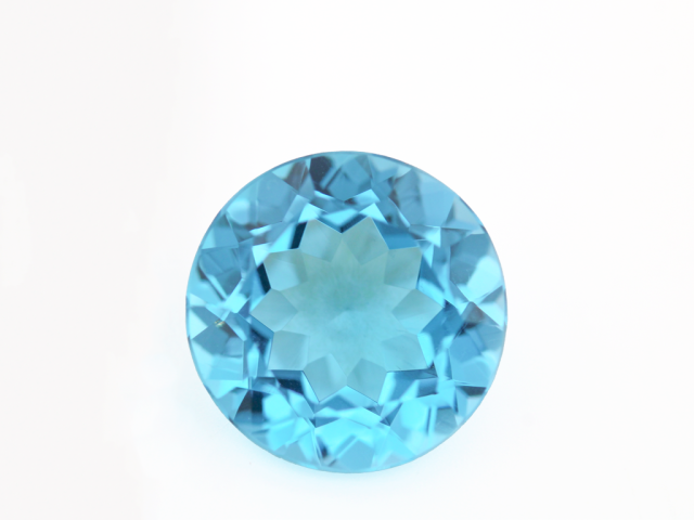 Topaze traitée swiss Blue...