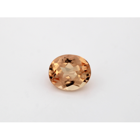 Topaze Impériale Ovale 6.5x5.5x4mm 1.07ct