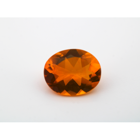 Opale de feu ovale 11.7x9.5mm 3.10cts
