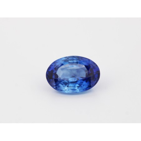 Saphir fin Ovale 7x5mm 0.95 ct