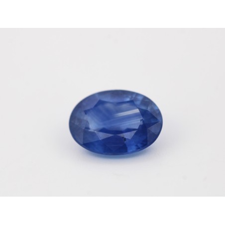 Saphir fin Ovale 8x6mm 1.30 ct