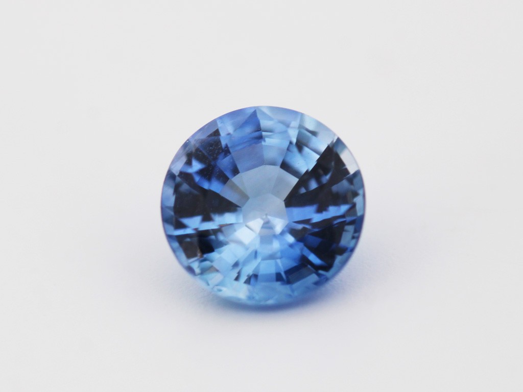 Saphir fin rond 6mm 0.97ct