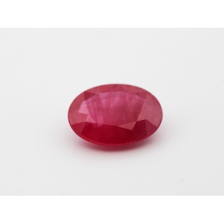 Rubis fin ovale 8x6mm 1.14ct