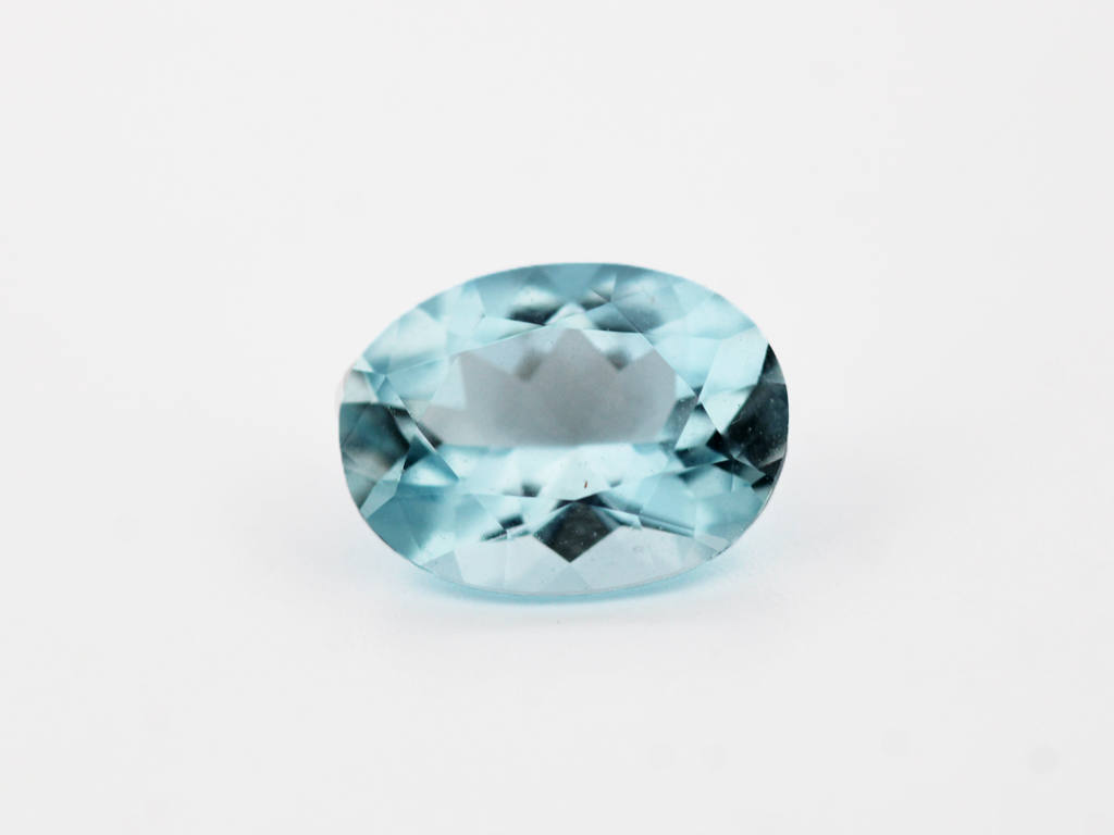 Aigue marine fine ovale 8x6mm 1.01ct