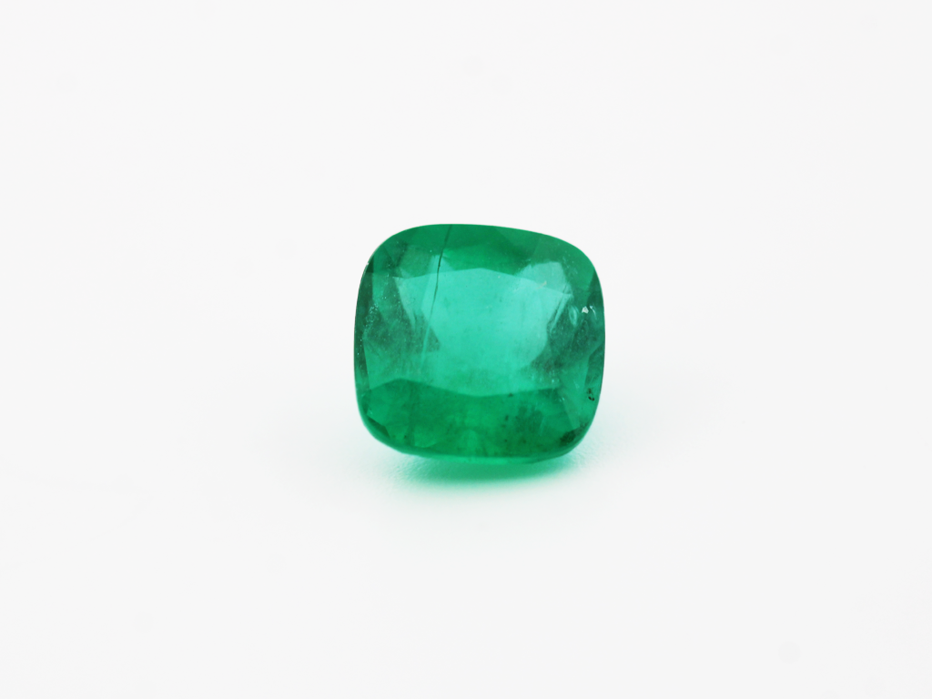 Emeraude fine coussin 6x6mm 0.95ct