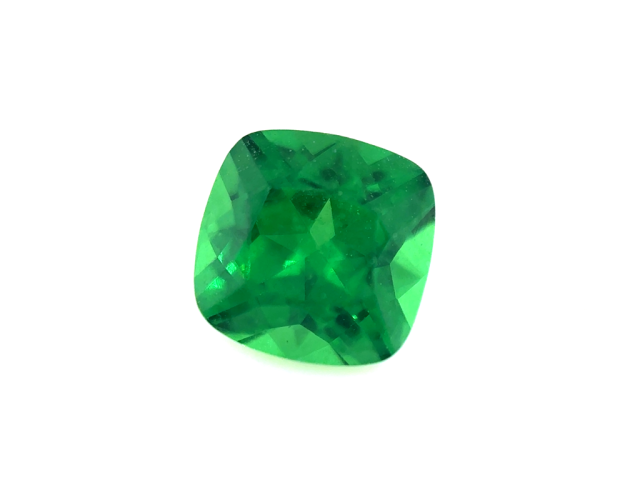 Tsavorite fine carré...