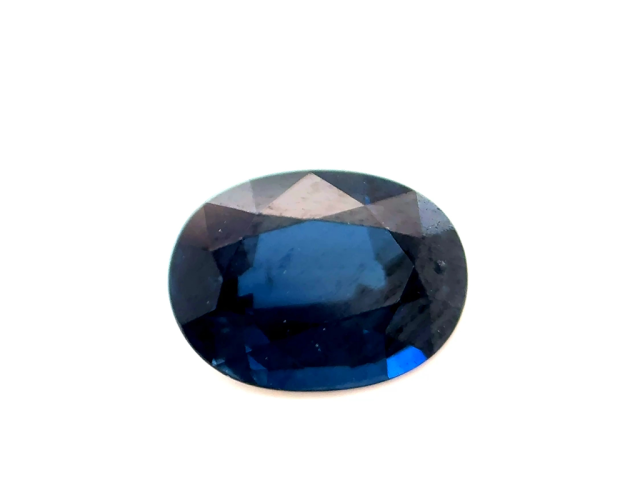 Saphir fin ovale 8x6mm 1.48ct