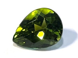 Diopside Poire 10.6x8mm 2.93cts