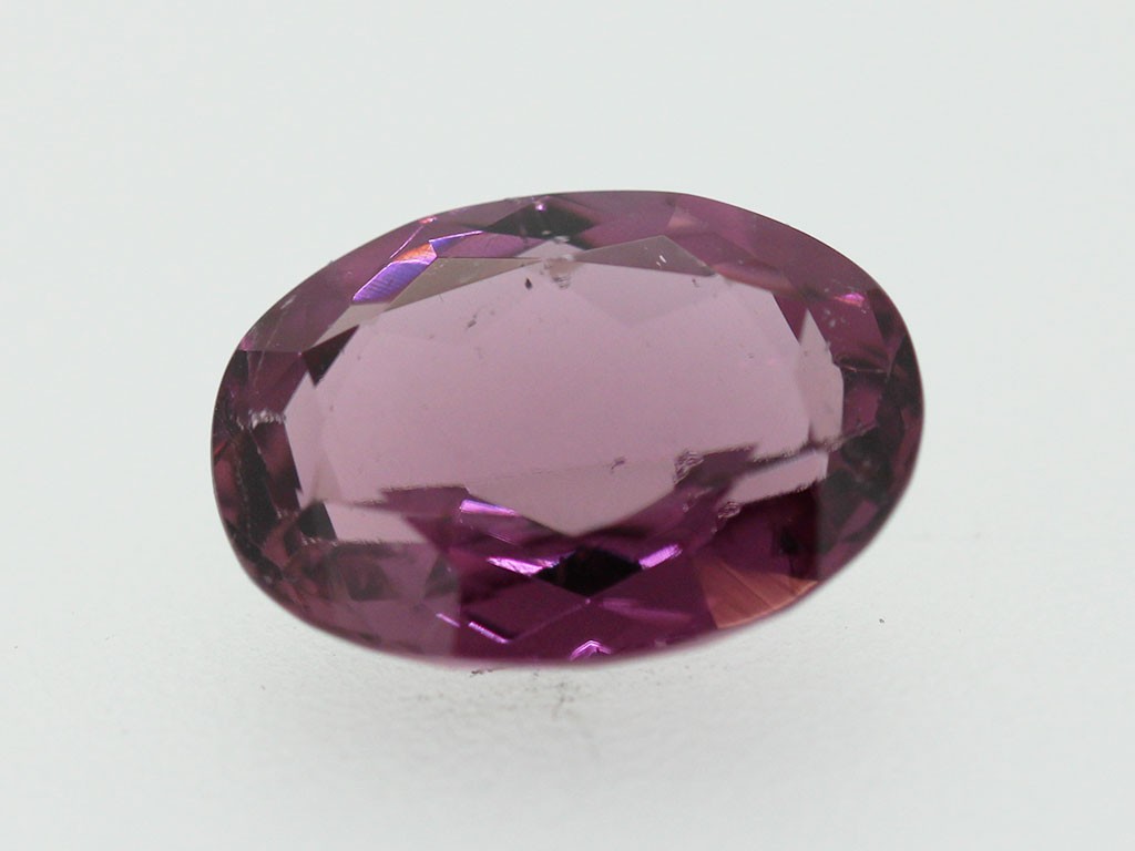 Tourmaline Rose Ovale 10.9x8.2mm 2.87cts