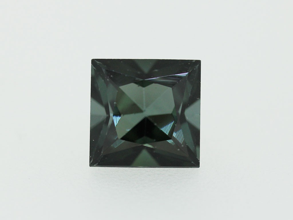 Tourmaline Verte Taille Princesse 7x7mm 1.89ct