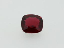 Spinelle Rouge Coussin 6.4x6mm 1.14ct