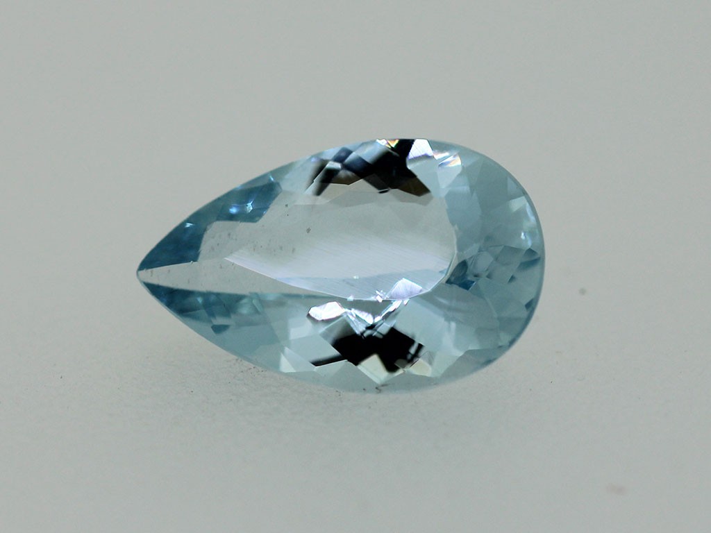 Aigue-Marine Poire 10.7x7mm 1.51ct