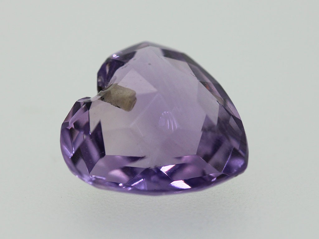 Améthyste Coeur 13x12.9mm 7.06cts