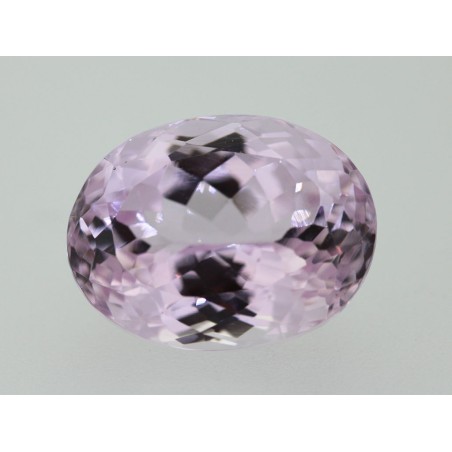 Kunzite ovale 17.2x13.3mm 16.83cts