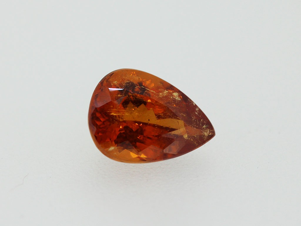 Grenat Spessartite Poire 9.3x6.8mm 2.58cts