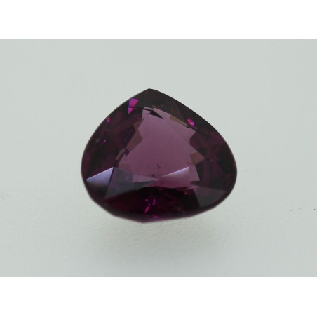 Grenat Rhodolite Poire 9.9x9.2mm 3.95cts