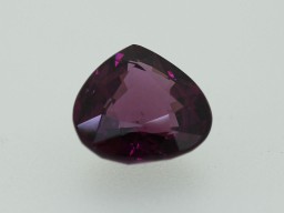 Grenat Rhodolite Poire 9.9x9.2mm 3.95cts