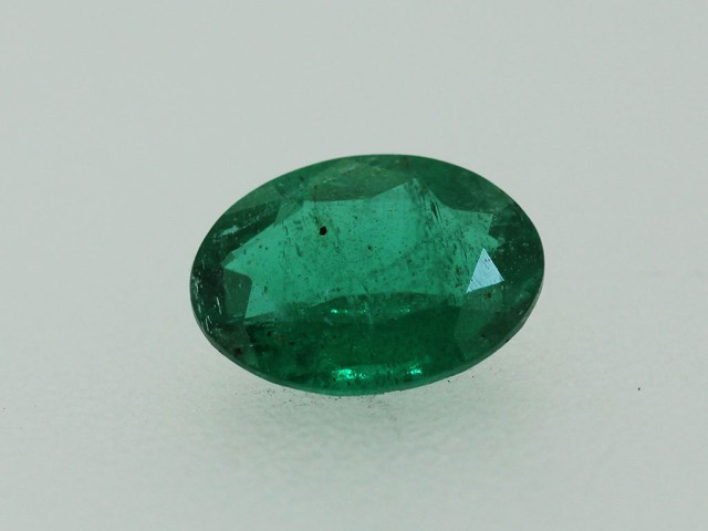 Emeraude Ovale 7.2x5.2mm...