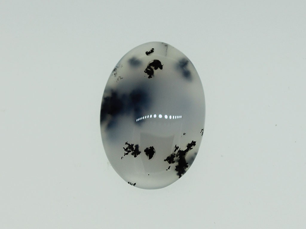 Agate dendritique ovale 27.9 x 19.6 mm 25.74cts