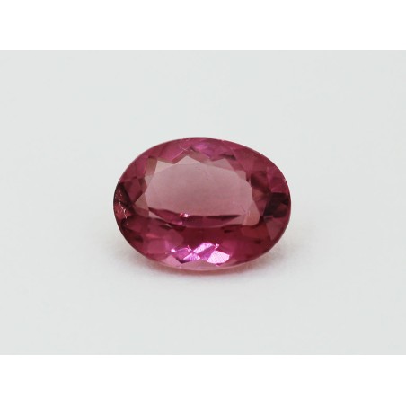 Tourmaline rose ovale 8x6.3mm 1.24ct