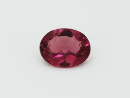 Tourmaline rose ovale 7.5x5.9mm 1.05ct