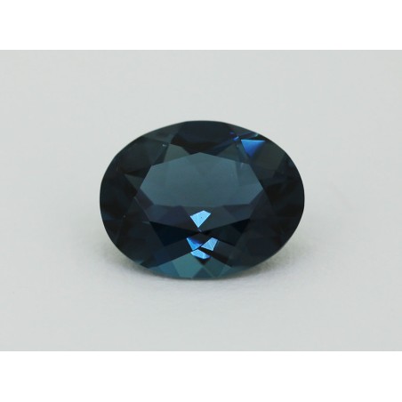 Topaze traitée blue london ovale 10x8mm 2.89cts