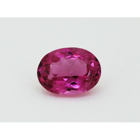 Tourmaline rose ovale 8.3x6.2mm 1.50ct